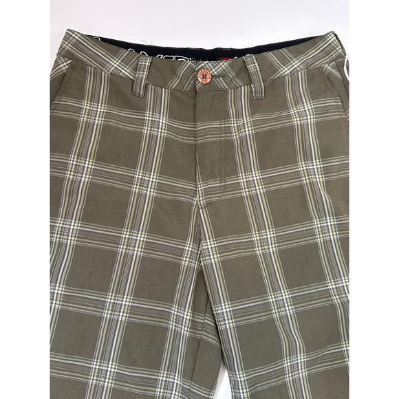 Quiksilver Men's Olive Green Plaid Bermuda Shorts Size 30 Embroidered Logo - Picture 2 of 13